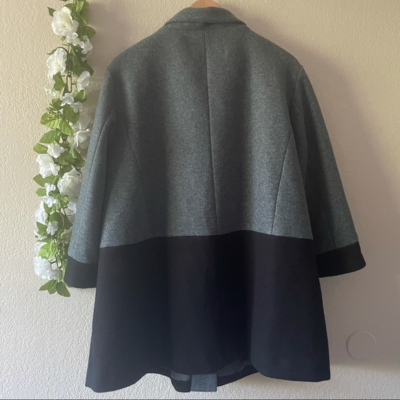 SOLD Rafaella Plus Size Black & Gray Color Block Outerwear Coat - Picture 8 of 9